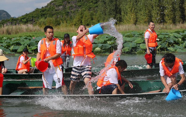 潑水之旅進(jìn)行時(shí)！